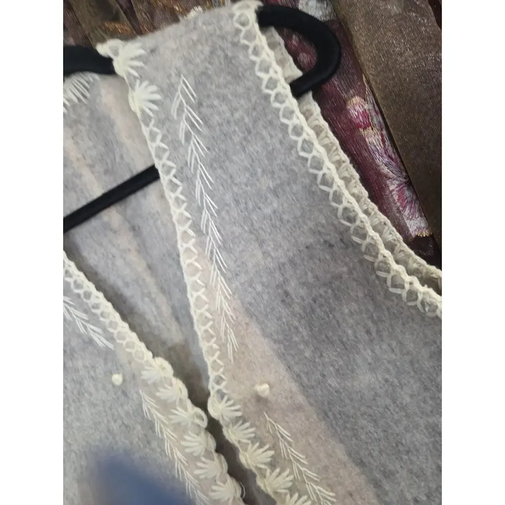 Alpaca Handmade Vest Small/Medium - Picture 10 of 13